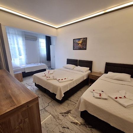 Alis Hotel Fethiye Esterno foto