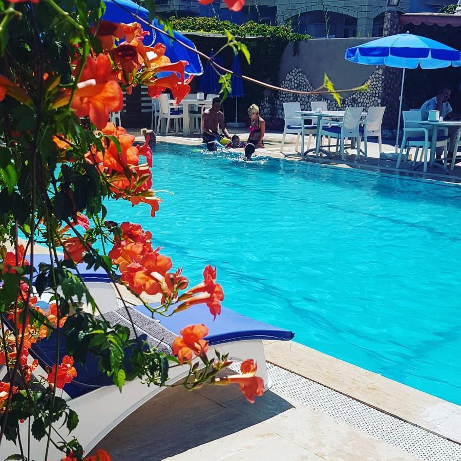 Alis Hotel Fethiye Esterno foto