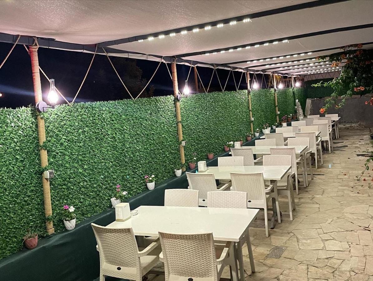 Alis Hotel Fethiye Esterno foto
