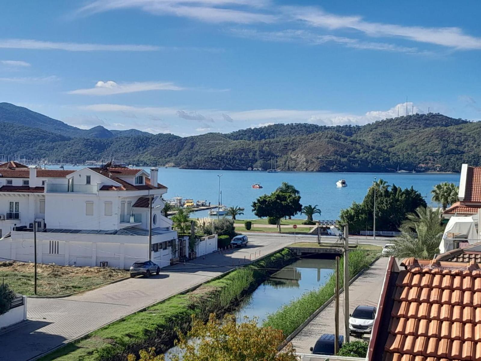 Alis Hotel Fethiye Esterno foto