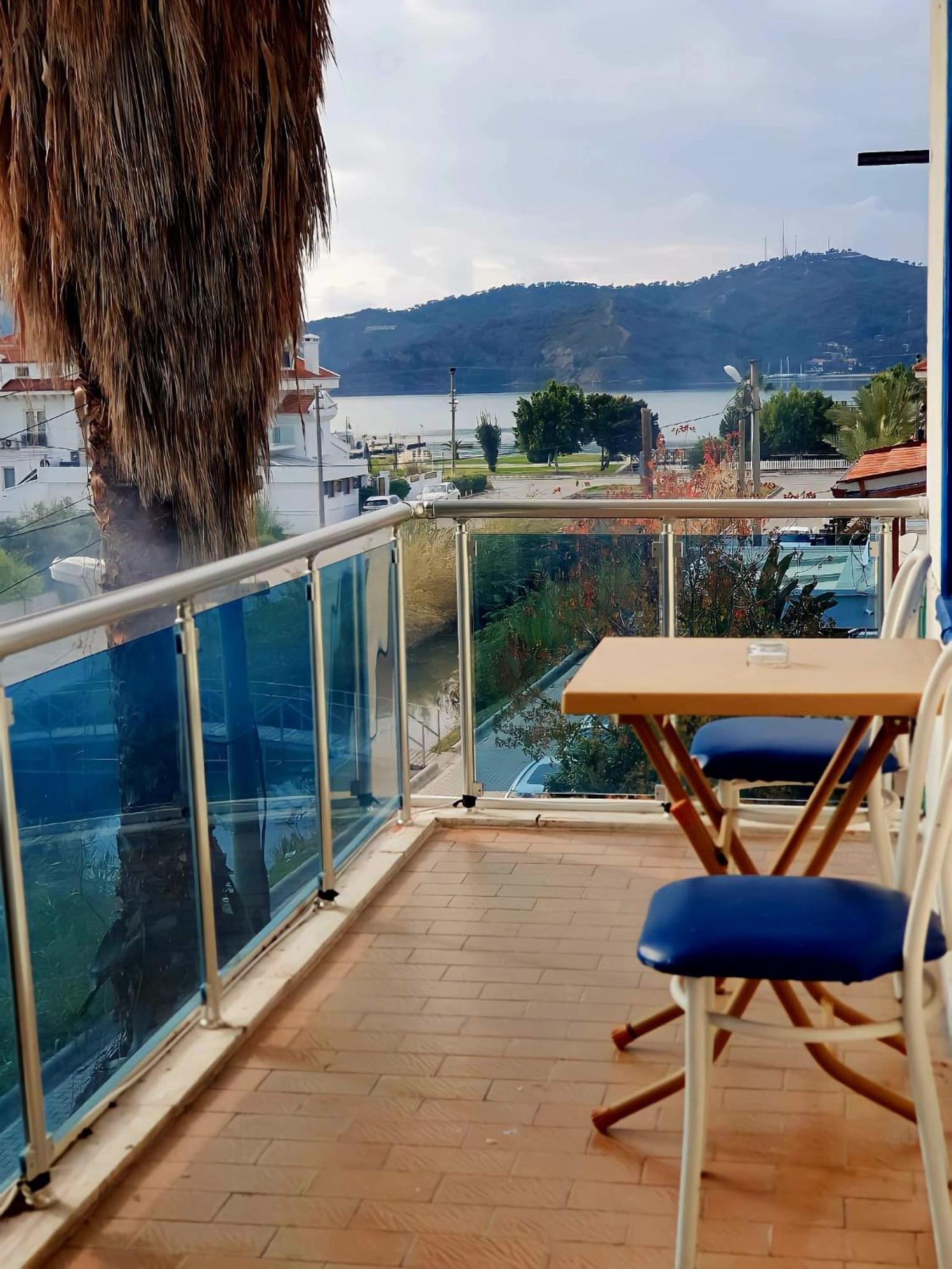 Alis Hotel Fethiye Esterno foto