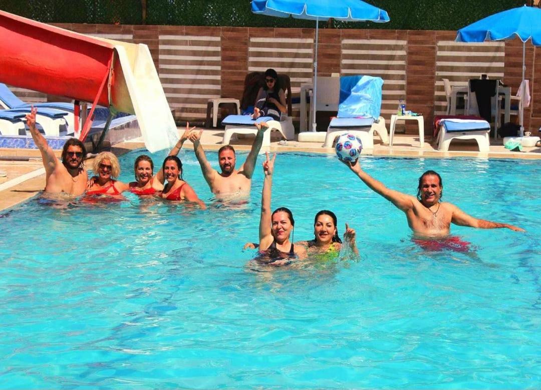 Alis Hotel Fethiye Esterno foto