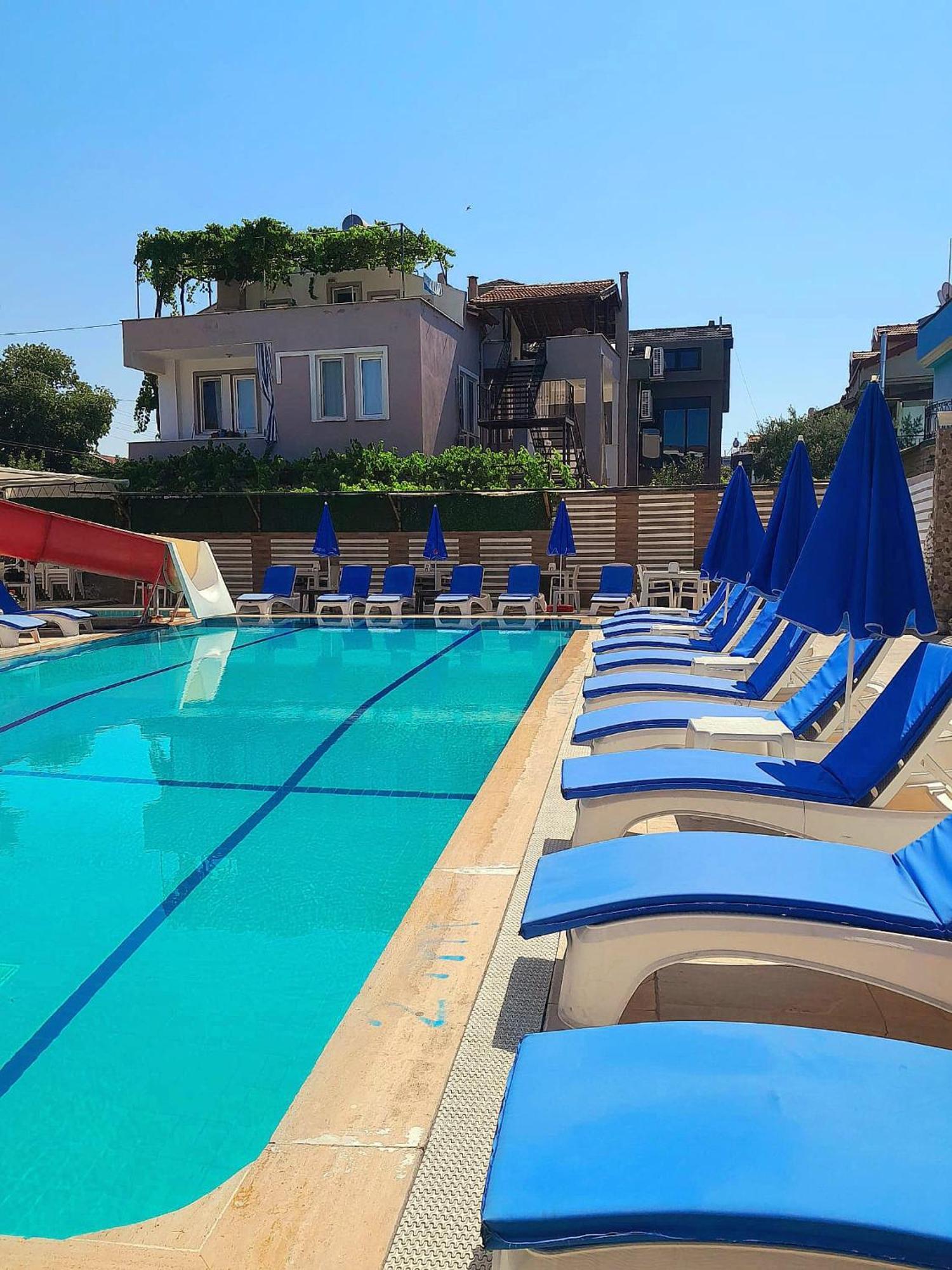 Alis Hotel Fethiye Esterno foto