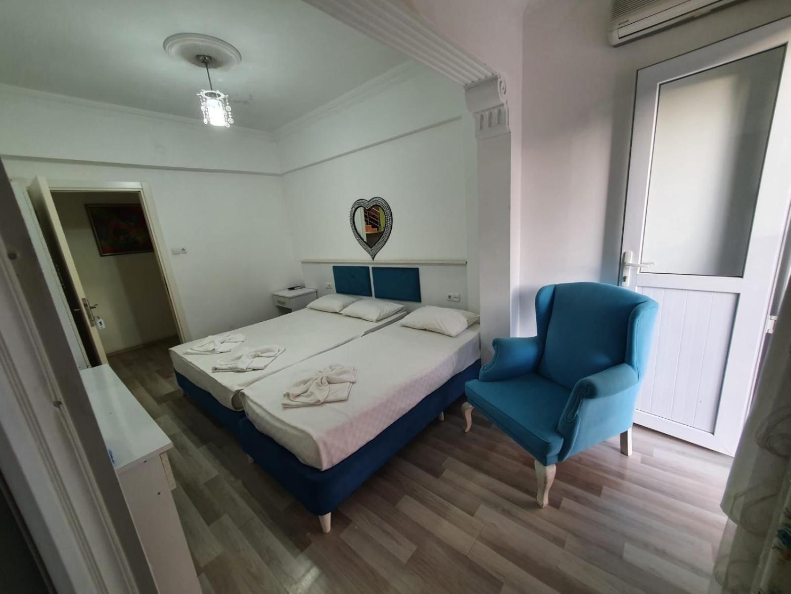 Alis Hotel Fethiye Esterno foto